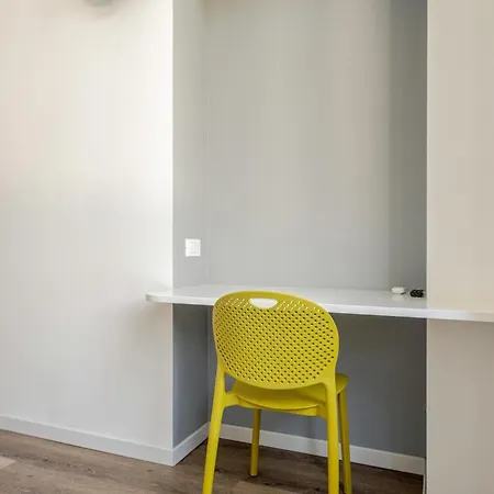 Apartamento Charming In Isola In The Heart Of *