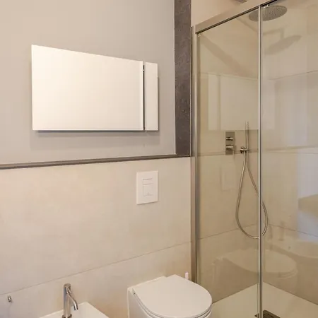 Apartament Charming In Isola In The Heart Of Mediolan